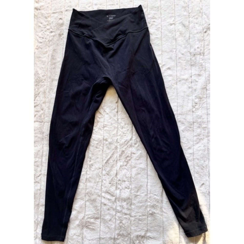 Buffbunny Collection Black Crossover V-Waist Leggings Womens Medium Athleisure